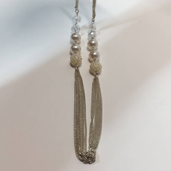 Silver Necklace Set with Pearls - Picture 9 of 11